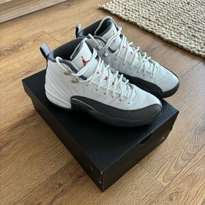 Air Jordan 12 Retro BG ‘Dark Grey’ - size youth 5.5 (women’s 7)